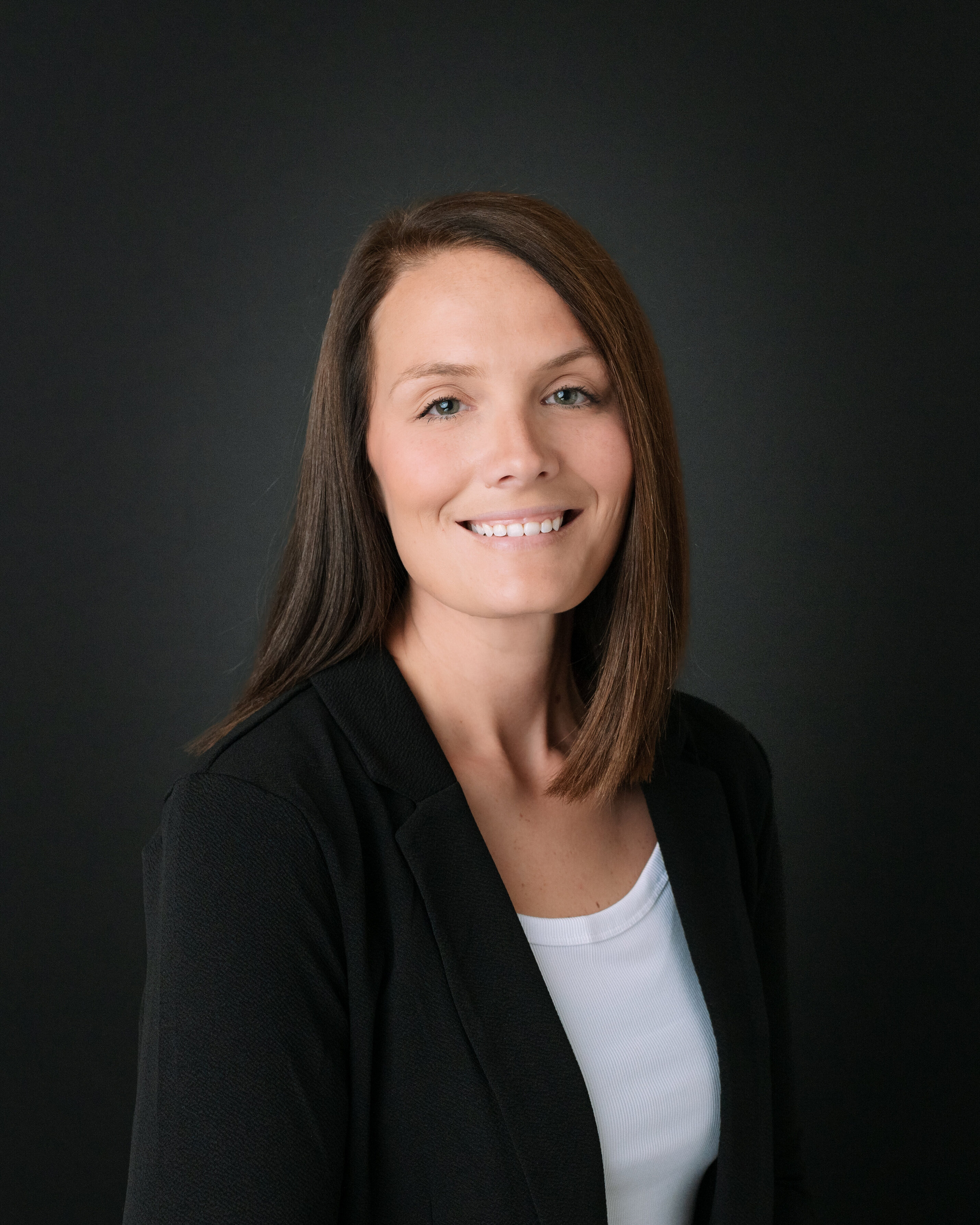 Rikki Walker Headshot
